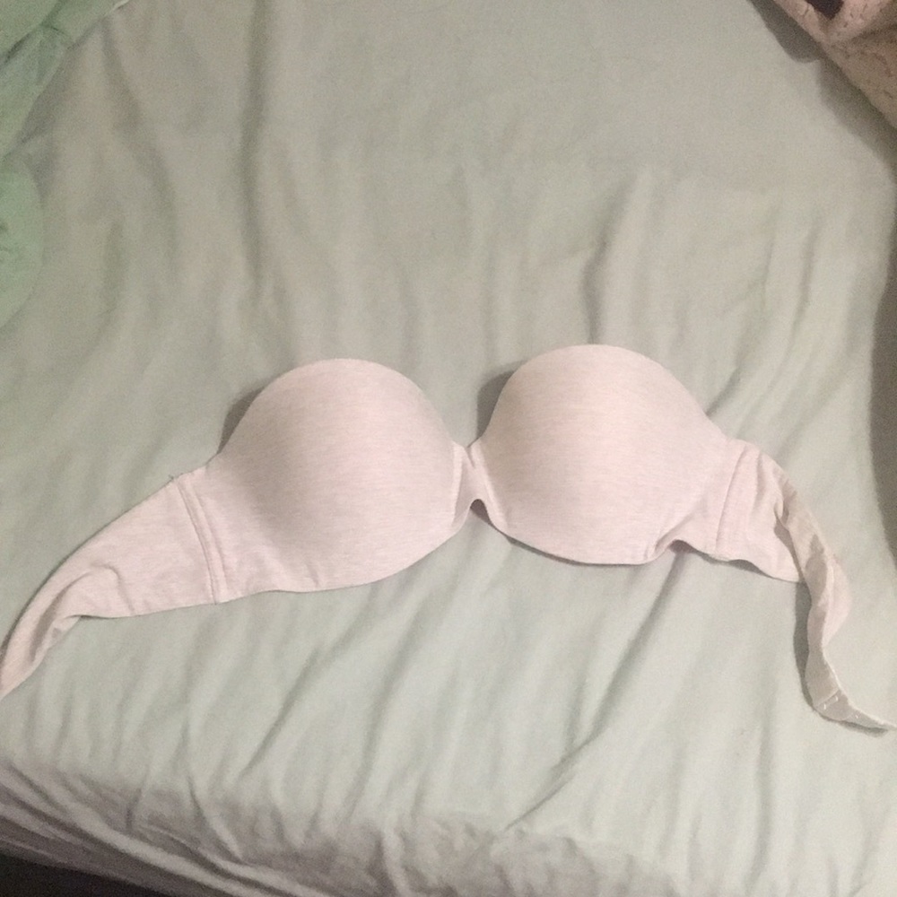 VS 34C grayish white strapless bra